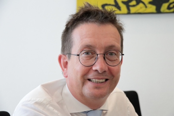 Alderman Bauer Discusses Free Sanitary Products, Condoms in Public Installations