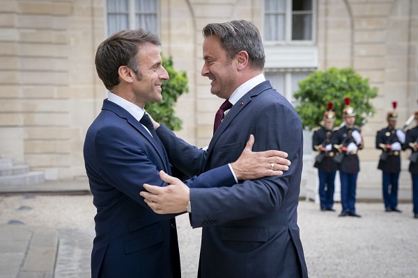 Luxembourg PM, French President Discuss EU Multiannual Financial Framework & Enlargement